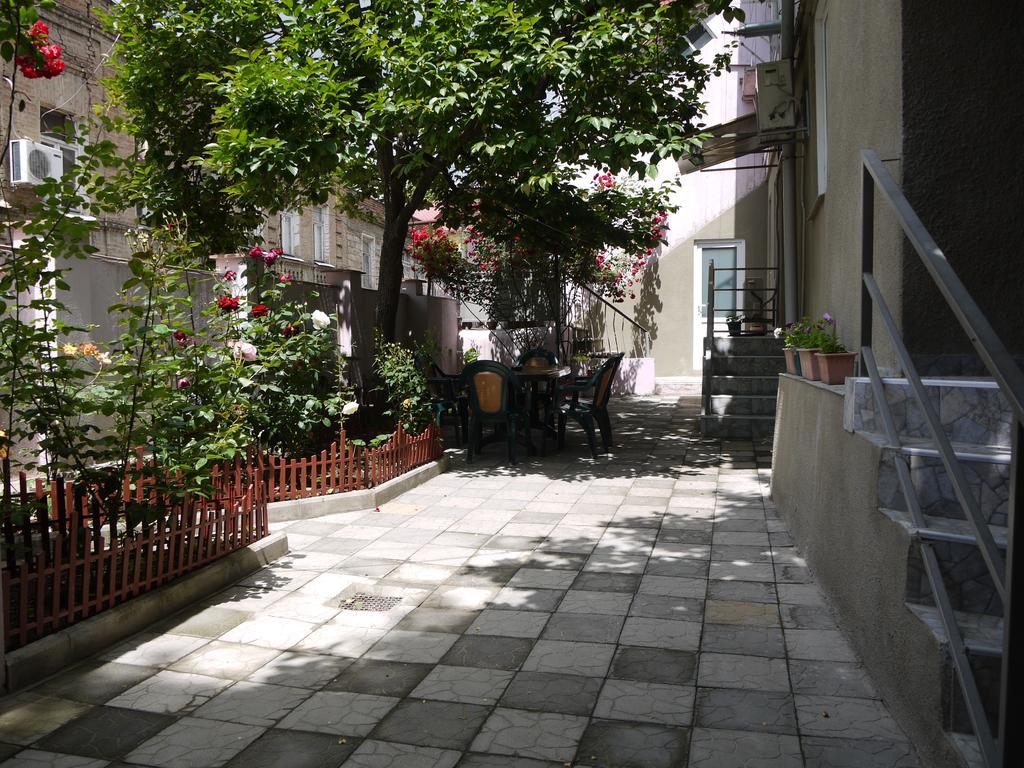 Family Hotel Mountain Scream Tbilisi ภายนอก รูปภาพ