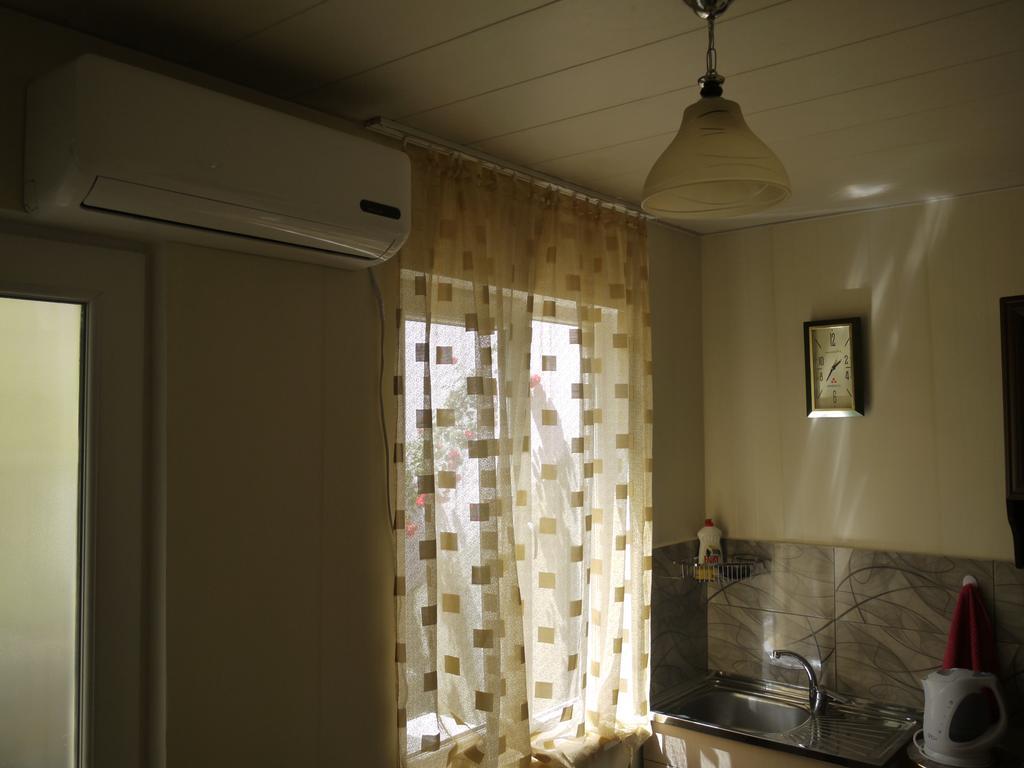 Family Hotel Mountain Scream Tbilisi ภายนอก รูปภาพ