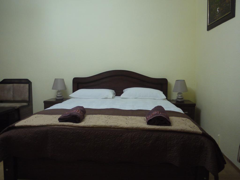 Family Hotel Mountain Scream Tbilisi ภายนอก รูปภาพ