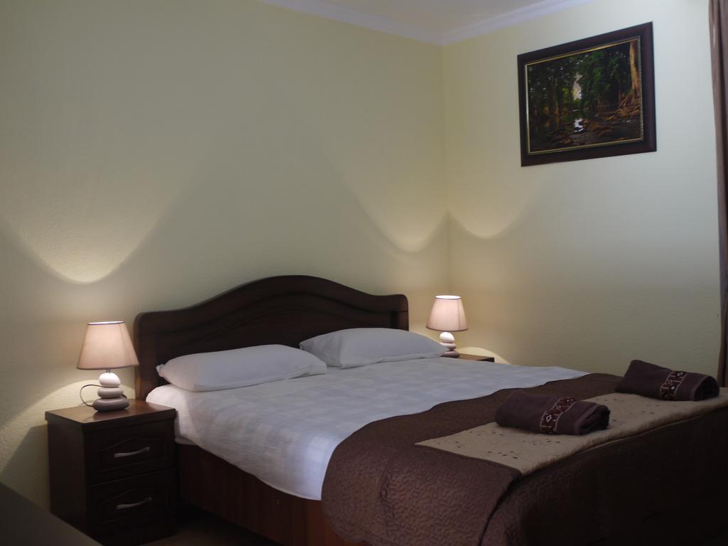 Family Hotel Mountain Scream Tbilisi ภายนอก รูปภาพ