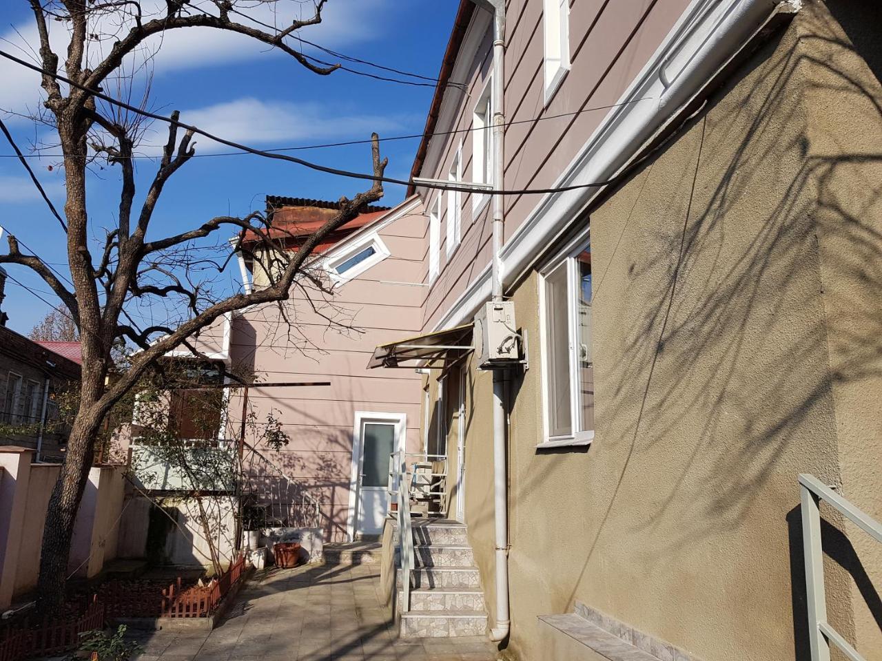 Family Hotel Mountain Scream Tbilisi ภายนอก รูปภาพ